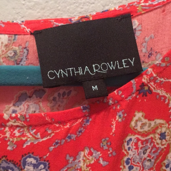 Gathered short sleeved top in good condition. - Picture 3 of 3